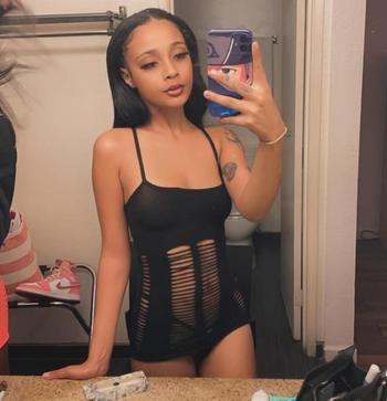 groovy, 21  female escort, Texarkana