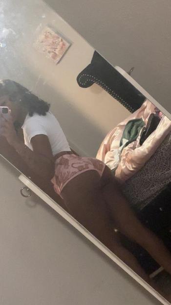 Cococreams, 23  female escort, Texarkana