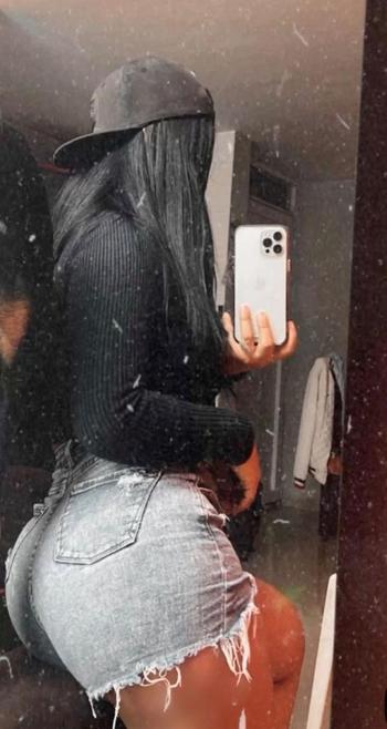 Maria, 28  female escort, Texarkana