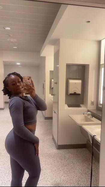 Bleu, 25  female escort, Texarkana